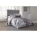 Dolante Queen Upholstered Bed