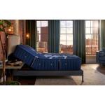 Stearns & Foster Lux Estate Medium Tight Top Mattress - Image 4